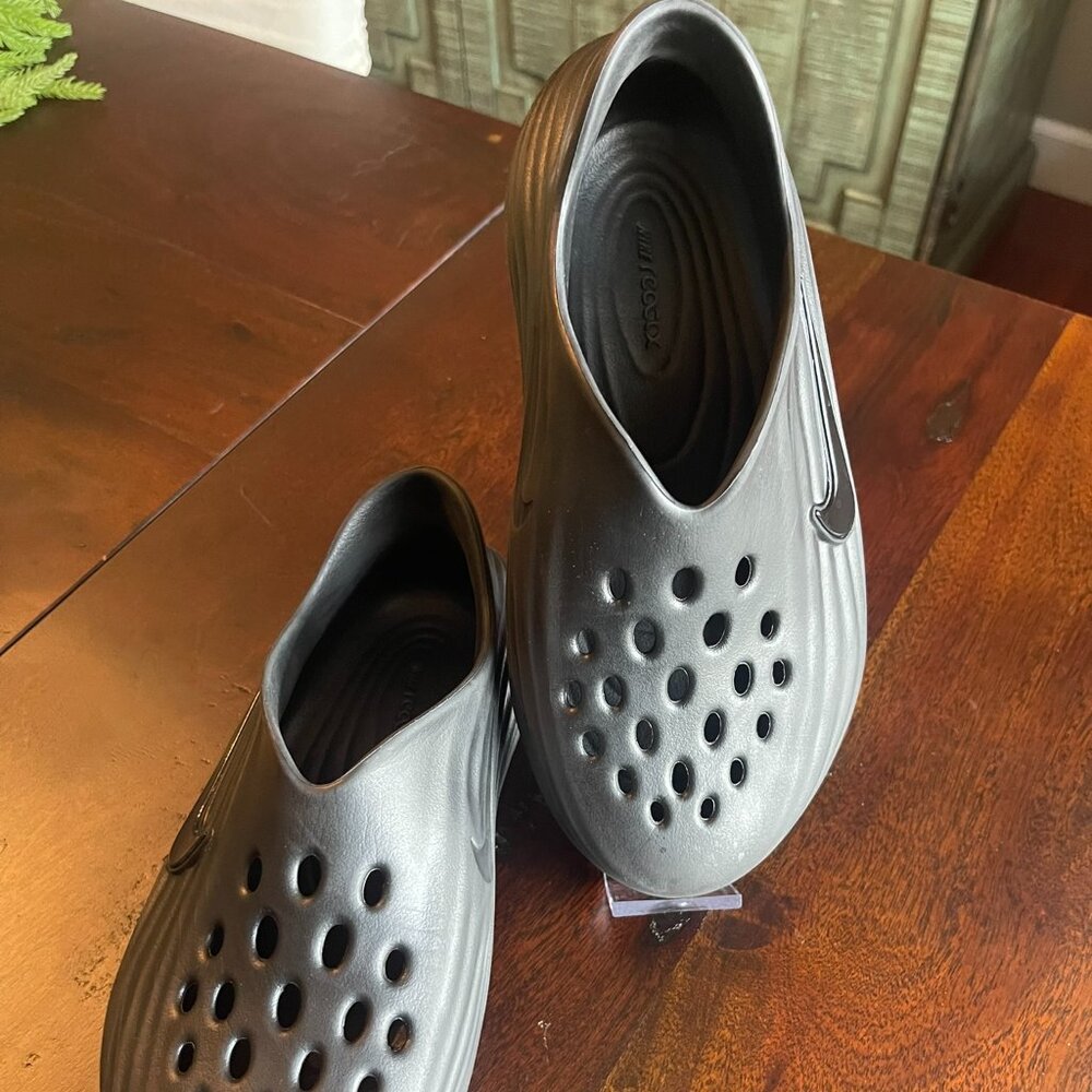 Nike ReactX Rejuven8 Slip-On Sneaker Men's 6